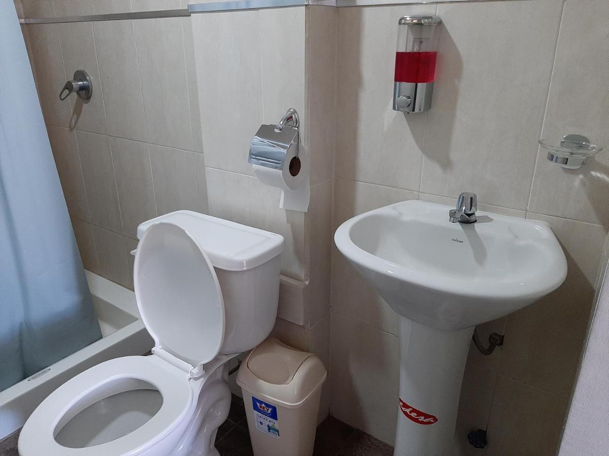 اوتابالو Hostal Paukar المظهر الخارجي الصورة